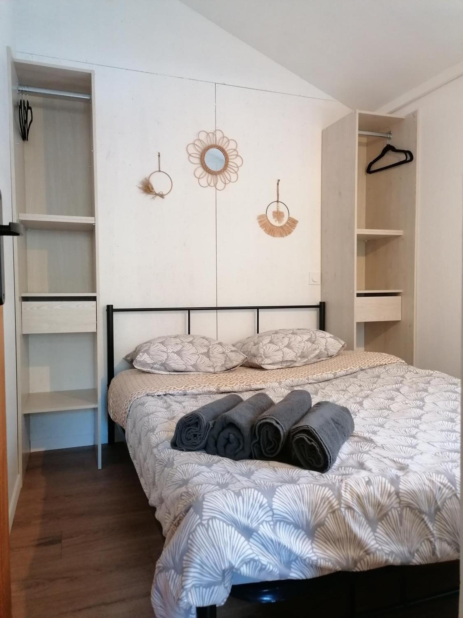 Camping Le Trejeux - Petit Chalet 通内 外观 照片