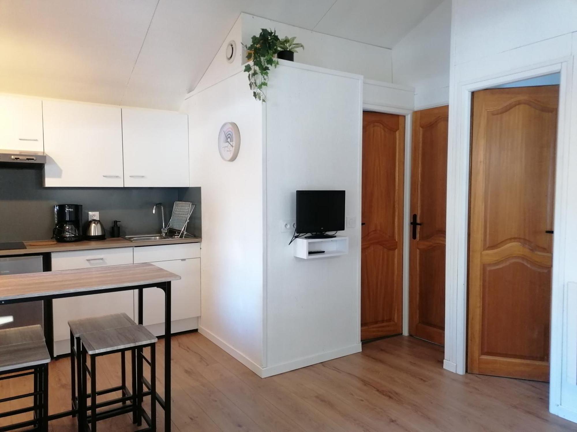 Camping Le Trejeux - Petit Chalet 通内 外观 照片